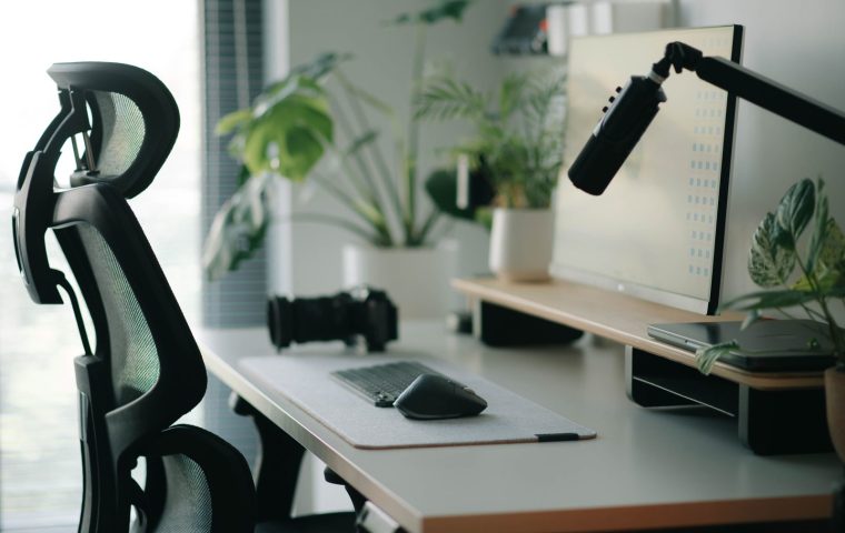 How to Sit at Your Desk Without Wrecking Your Back