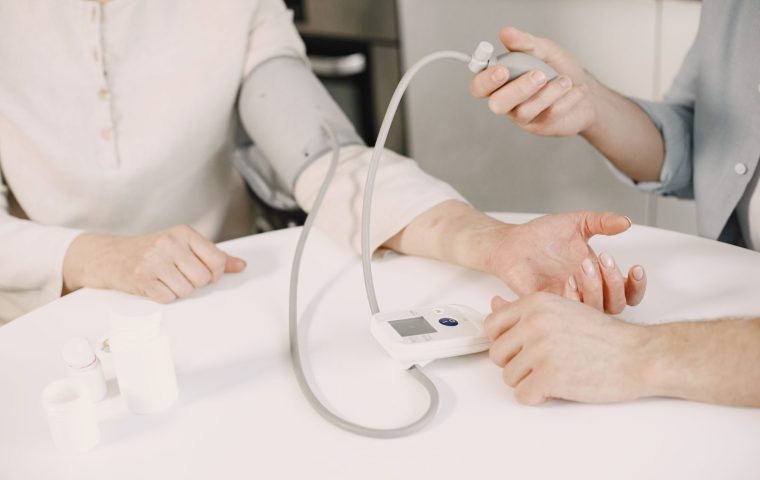 Home Blood Pressure Monitor vs Clinic Readings
