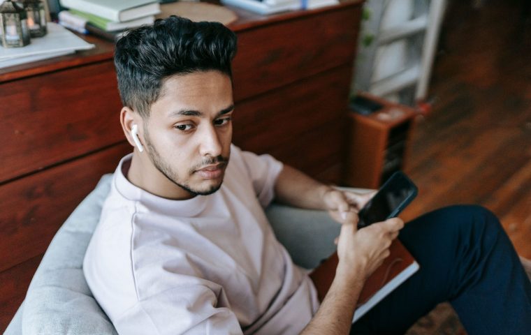 9 Ways to Quiet Digital Overwhelm and Reclaim Calm